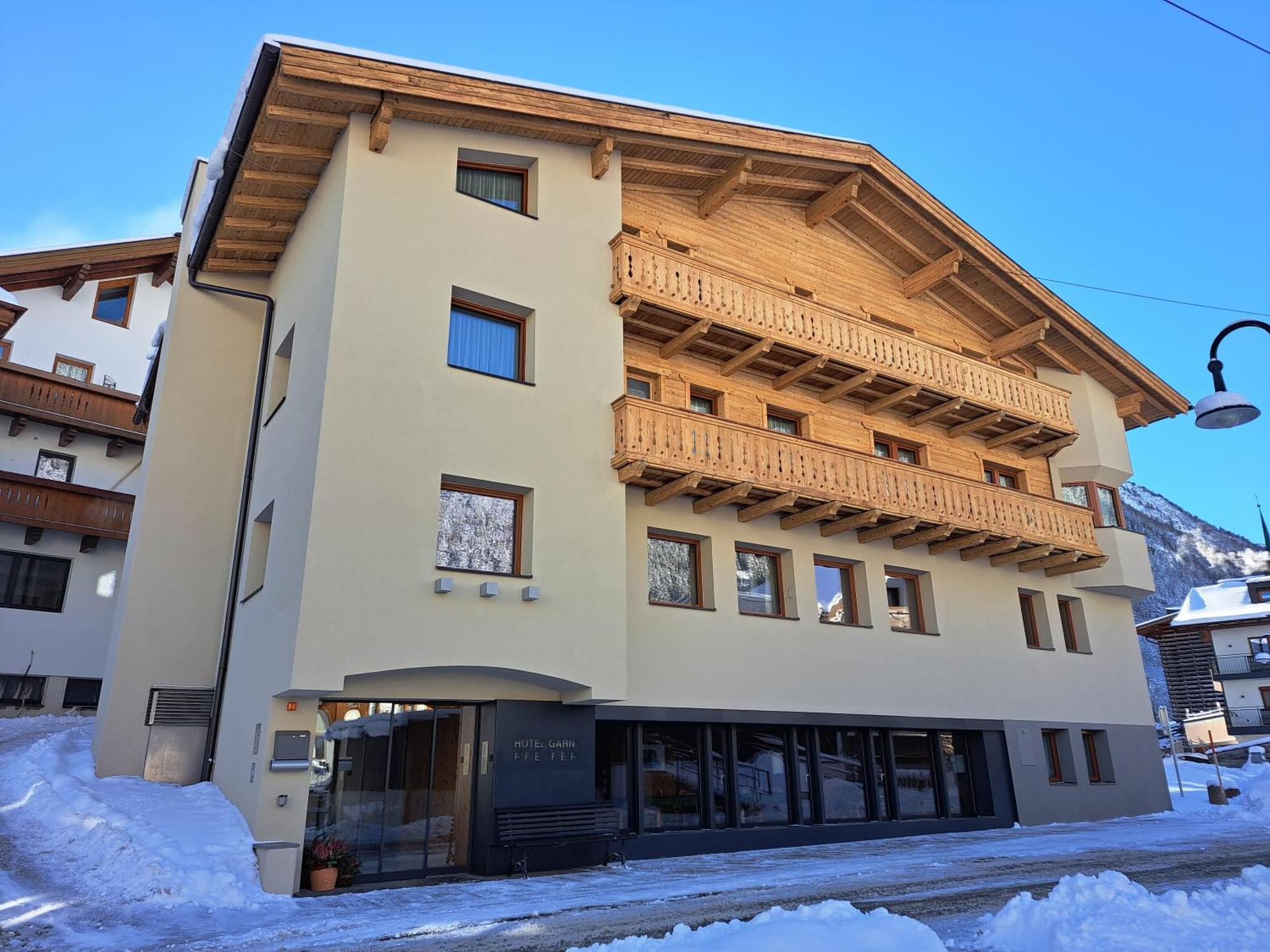 Hotel Garni Pfeifer Ischgl Buitenkant foto